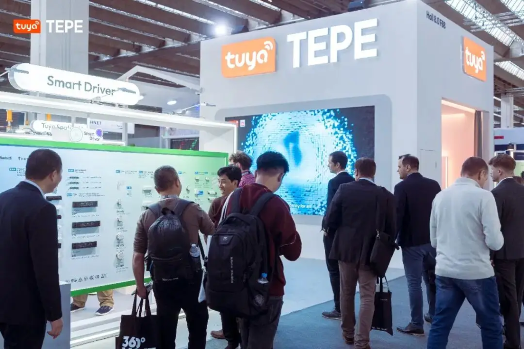 涂鸦智能闯进全球最大照明展,一套AI方案把六国合作伙伴全带上了插图 涂鸦智能闯进全球最大照明展,一套AI方案把六国合作伙伴全带上了插图